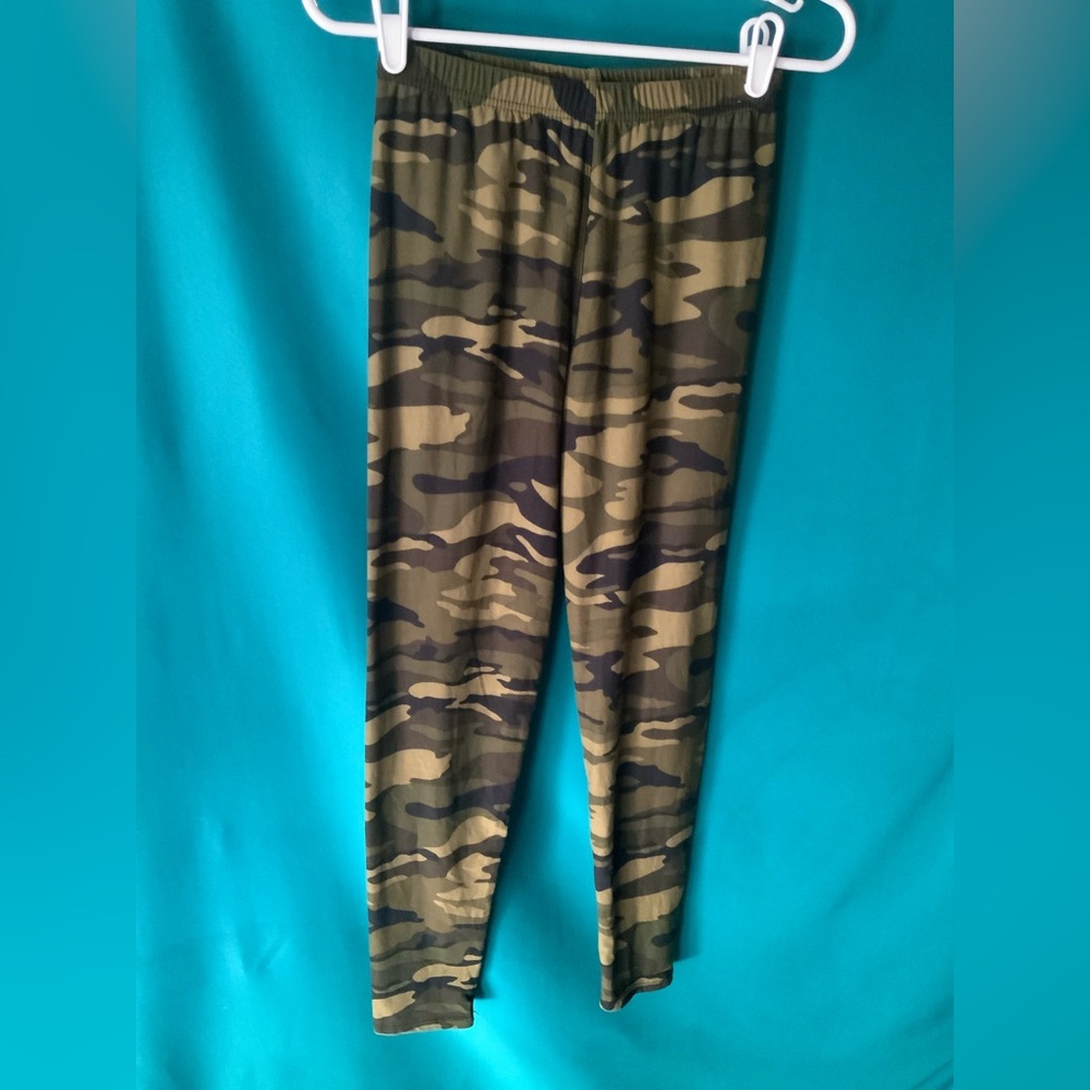 Women’s VIV COLLECTION, PRINTED BRUSHED LEGGINGS, CAMOUFLAGE, ONE SIZE, EUC